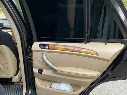 BMW X5 2005 года за 8 000 000 тг. в Караганда – фото 17