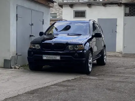 BMW X5 2005 года за 8 000 000 тг. в Караганда