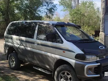 Mitsubishi Delica 1995 года за 3 500 000 тг. в Алматы – фото 4