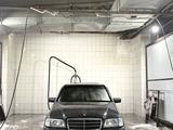 Mercedes-Benz C 180 1994 года за 1 400 000 тг. в Астана – фото 3