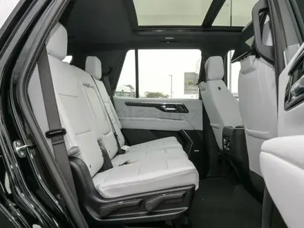 Chevrolet Tahoe Premier 2025 года за 43 500 000 тг. в Семей – фото 16