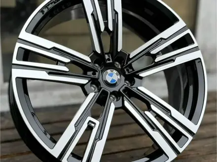 BMW 908M Style (РАЗНОШИРОКИЕ) R20 5x112 8.5J/9.5J за 440 000 тг. в Алматы