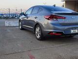 Hyundai Elantra 2019 года за 8 999 999 тг. в Актау – фото 4