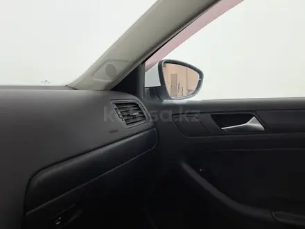 Volkswagen Jetta 2015 года за 4 990 000 тг. в Астана – фото 27