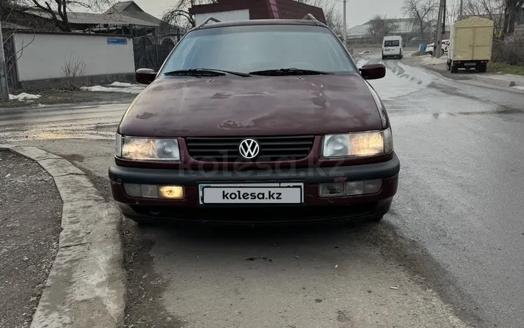 Volkswagen Passat 1994 годаfor1 800 000 тг. в Шымкент