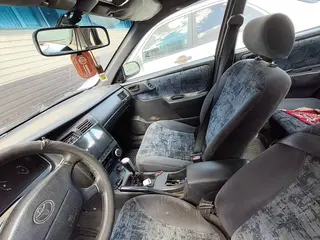 Toyota Carina E