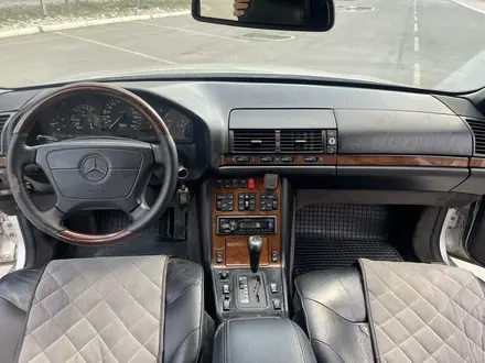 Mercedes-Benz S 320 1995 года за 3 100 000 тг. в Атырау – фото 12