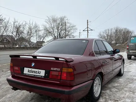 BMW 525 1991 года за 2 100 000 тг. в Уральск – фото 4
