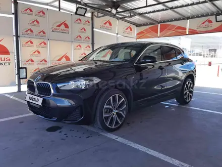 BMW X2 2018 года за 9 200 000 тг. в Алматы – фото 2