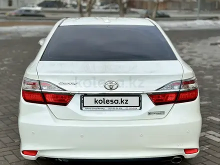 Toyota Camry 2017 года за 12 800 000 тг. в Семей – фото 7