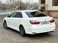 Toyota Camry 2017 годаүшін11 300 000 тг. в Семей – фото 8