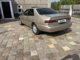 Toyota Camry 1998 года за 3 000 000 тг. в Караганда – фото 3