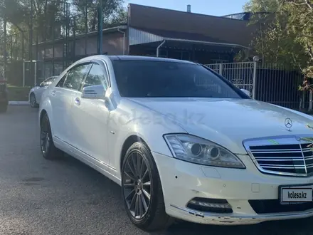 Mercedes-Benz S 350 2011 года за 13 000 000 тг. в Алматы – фото 3