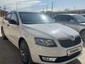 Skoda Octavia 2015 года за 6 000 000 тг. в Атырау – фото 12