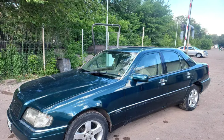 Mercedes-Benz C 280 1993 года за 1 900 000 тг. в Караганда