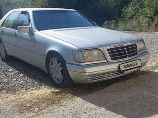 Mercedes-Benz S 320