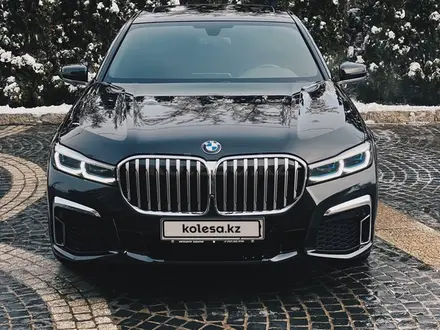 BMW 740 2020 года за 50 000 000 тг. в Алматы