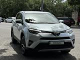 Toyota RAV4 2018 годаүшін14 500 000 тг. в Алматы – фото 2