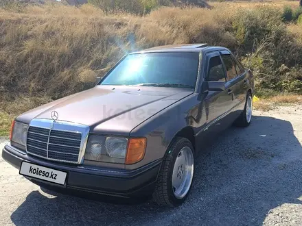 Mercedes-Benz E 200 1991 года за 2 000 000 тг. в Кызылорда – фото 14