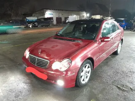 Mercedes-Benz C 240 2001 года за 2 200 000 тг. в Алматы