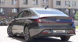 Hyundai Sonata 2021 года за 15 000 000 тг. в Астана – фото 2
