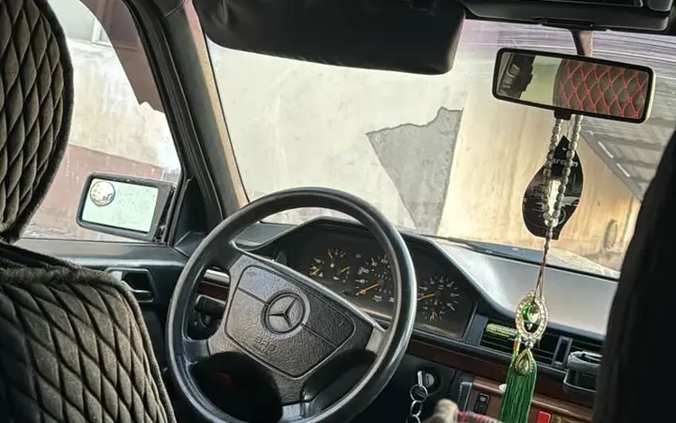 Mercedes-Benz E 250 1992 годаүшін1 000 000 тг. в Жезказган