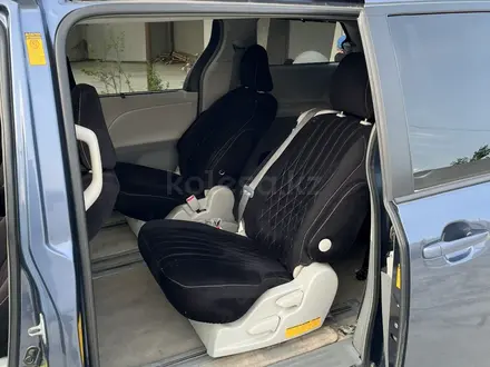 Toyota Sienna 2013 года за 11 000 000 тг. в Актау – фото 12