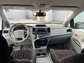 Toyota Sienna 2013 года за 11 000 000 тг. в Актау – фото 9