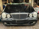 Бампер на Mercedes E210 рестайлингүшін250 000 тг. в Алматы – фото 4