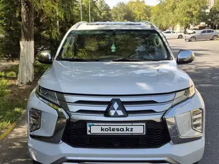 Mitsubishi Montero Sport, 2021