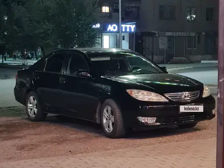 Toyota Camry 2005 года за 5 100 000 тг. в Тараз – фото 2