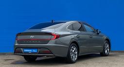 Hyundai Sonata 2023 года за 12 820 000 тг. в Алматы – фото 3