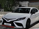 Toyota Camry 2021 года за 14 000 000 тг. в Тараз