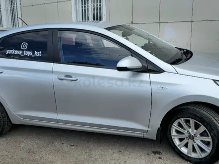 Hyundai Accent 2021 года за 6 500 000 тг. в Костанай – фото 2