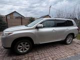 Toyota Highlander 2013 года за 13 000 000 тг. в Алматы – фото 4