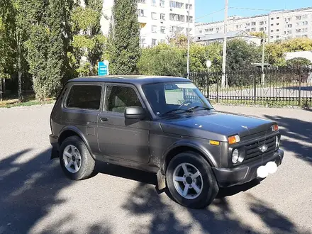 ВАЗ (Lada) Lada 2121 2018 года за 5 000 000 тг. в Павлодар – фото 2