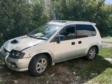 Mitsubishi RVR, 1998