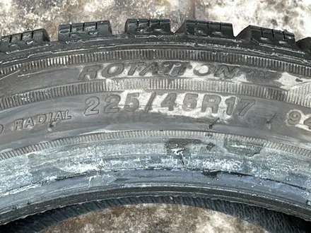 Резину 225/45 R17 за 80 000 тг. в Астана – фото 2