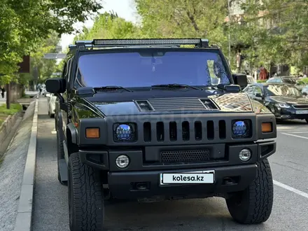 Hummer H2 2005 года за 11 000 000 тг. в Алматы