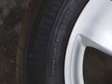 Шины с дисками 225/55/R16 на Мерседес Е211 за 150 000 тг. в Алматы – фото 3