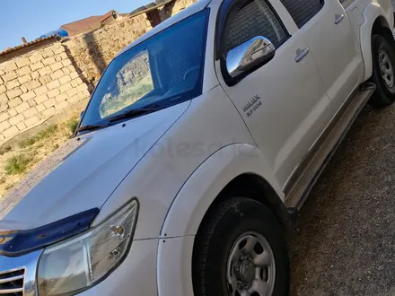 Toyota Hilux 2012 года за 10 000 000 тг. в Актау – фото 3