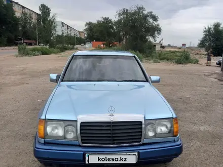 Mercedes-Benz E 230 1989 года за 1 300 000 тг. в Балхаш