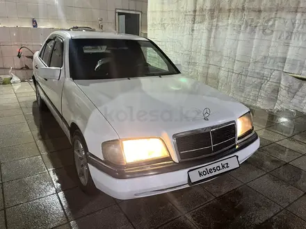 Mercedes-Benz C 180 1995 года за 1 400 000 тг. в Астана – фото 12