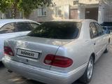 Mercedes-Benz E 230 1995 года за 2 100 000 тг. в Павлодар