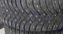 Комплект шины с дисками Goodyear за 190 000 тг. в Усть-Каменогорск – фото 2