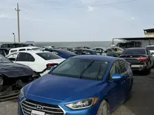 Hyundai Elantra, 2017