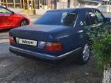 Mercedes-Benz E 230 1991 года за 950 000 тг. в Шымкент – фото 4
