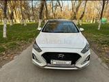 Hyundai Sonata 2021 года за 11 000 000 тг. в Шымкент – фото 2