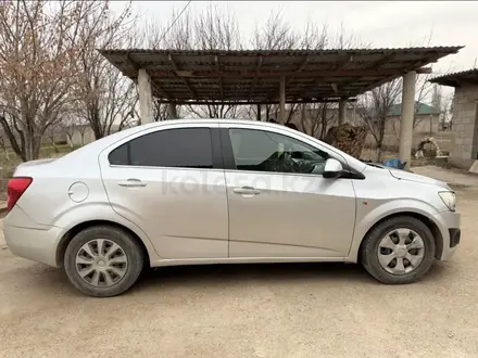 Chevrolet Aveo 2013 года за 1 500 000 тг. в Шымкент – фото 4