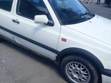 Volkswagen Vento 1992 года за 450 000 тг. в Экибастуз – фото 3